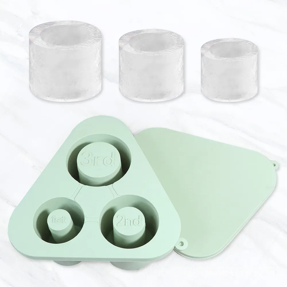 Silicone Large Hollow Cylinder Tumbler Ice Grid Mold Ice Maker Silicone Ice Cube Tray With Lids For 40 Oz Stanley Cup Tumbler