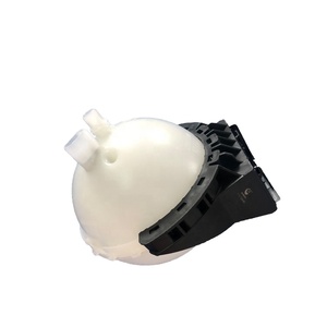 Réservoir de débordement de liquide de refroidissement de radiateur de marque BEMWQ 17137609469 pour F30 F35 17137642158 - Product Image 1
