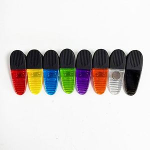 Imán de Plástico con Forma de Cocodrilo para Refrigerador, Clip Magnético con Logotipo Personalizado, Suministros de Papelería, Disponible en Fábrica - Product Image 2