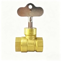 Robinet à boisseau sphérique verrouillable en laiton à poignée croisée, Vanne d'isolement pour compteur d'eau, Type de verrouillage Plum/Triangle PN16, 1/2"-2", OEM disponible