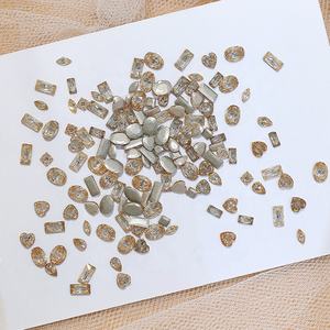 H196 50 مسمار صغير زيركون ساحر على شكل زركونيوم دقيق مختلط بالماس زينات مانيكير فاخرة - Product Image 5