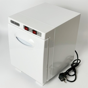 Una máquina de gabinete calentador de toallas calientes de gran capacidad con gabinetes esterilizadores de desinfección doble para salón de spa - Product Image 2