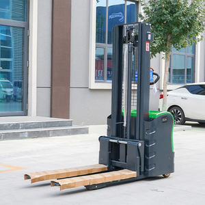 Apiladores de elevación eléctricos completos baratos de 1,5 toneladas y 2 toneladas, buena capacidad de escalada, apilador eléctrico autoelevador, gran oferta - Product Image 2