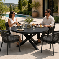 Mesa de Comedor Redonda de Aluminio para Exteriores, con Base Cruzada y Tablero de Aluminio con Rejillas en Negro Mate, para Patio o Jardín