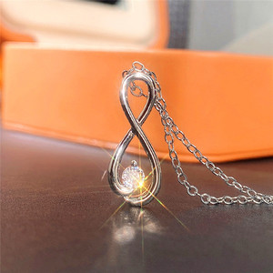 Collier pendentif minimaliste en forme de huit pour femme, incrusté de pierres étincelantes, longue chaîne, bijou tendance, idéal pour le quotidien, cadeau - Product Image 2