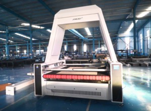 Machine de découpe laser CO2 <span class=keywords><strong>à</strong></span> caméra CCD <span class=keywords><strong>à</strong></span> alimentation automatique <span class=keywords><strong>à</strong></span> 3 axes, <span class=keywords><strong>grand</strong></span> <span class=keywords><strong>format</strong></span>, couverture complète, tissu, bois, prise en charge de l'IA - Product Image 4
