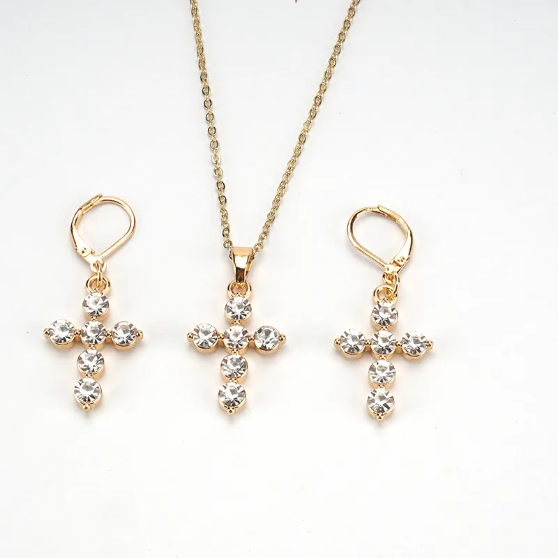 Chine En Gros Nouvelles Femmes Bijoux En Or 18 Carats Simple Diamant Croix Bijoux Ensembles