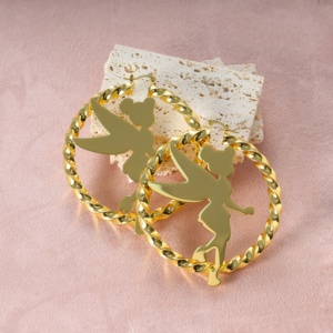 Boucles d'oreilles créoles en bambou fileté personnalisées avec personnage de dessin animé pour femme, en acier inoxydable HK, résistantes à <span class=keywords><strong>la</strong></span> décoloration, mignonnes pour les fêtes - Product Image 3