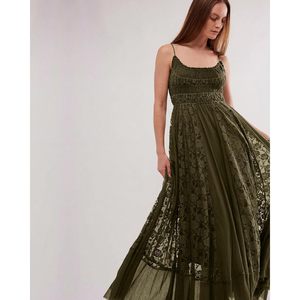 Robe longue d'été FOXA pour femme, en dentelle florale brodée, style bohème, coupe trapèze fluide, décontractée, pour la plage, sans manches, taille naturelle - Product Image 2
