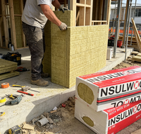 Panneaux d'isolation thermique en laine minérale INSULWOOL pour la construction de maisons en bois