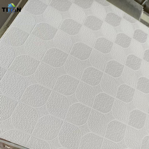 Plafonds suspendus en PVC résistants à l'eau, dalles de plafond suspendu, Cielo Falso Vinilico Tipo Gypsun, Planchas De Yeso De 60X1.20 - Product Image 3