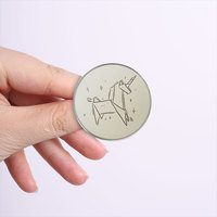 1 Pezzo Spilla Rotonda Personalizzata con Stampa, Prezzo all'Ingrosso, con Motivi Cartoon, Citazioni Ispirazionali, Figure di Animali e Piante, Bandiere, Bande e Distintivi Medici