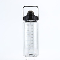 Offres Spéciales 2000ml grande capacité Design minimaliste en plastique bouilloire et bouteille de sport Portable Sports de plein air tasse