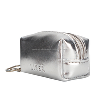 Grande pochette à monnaie nationale en cuir PU argenté brillant avec porte-clés, pochette à cosmétiques pour femmes, sac à fermeture éclair avec impression de lettres