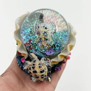 هدايا تذكارية مخصصة للسفر ديكور للمنزل كرة ثلجية من الراتنج رسومات يدوية مبتكرة من الراتنج حرف كرة ثلجية ثلاثية الأبعاد من السلحفاة أو السلحفاة - Product Image 3