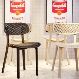 现代优雅简约风格贵妃椅塑料餐椅