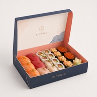 Boîte à sushi recyclable personnalisée avec fenêtre de forme unique pour la livraison de maki et autres plats à emporter