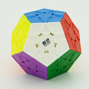 Qiyi Qiheng S Kubus Dodekaedron Warna <span class=keywords><strong>Solid</strong></span> Berukir Mainan Kubus Ajaib Bentuk Khusus Lima - Product Image 1
