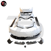 Pare-chocs avant, garde-boue arrière, jupe latérale, ailes de garde-boue de style fusée B900 en carbone sec de haute qualité pour Carrera S 4S 992.1