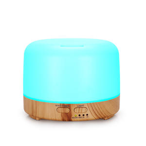Diffuseur d'arômes simple 300 ml, humidificateur ultrasonique à grain de bois, lumière USB pour usage domestique - Product Image 1