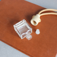Flacon vide transparent givré de 10 ml avec couvercle en bois, flacon de parfum, diffuseur d'huiles essentielles, désodorisant pour voiture