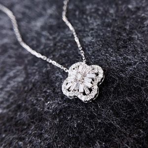 Xinfly 0.3CT Natural Diamond Classic Four <b>Leaf</b> Clover Necklace 18K Real Pawnable White Gold - Product Image 4