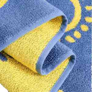 Serviette de plage en coton surdimensionnée personnalisée avec logo, motif jacquard rayé tissé, douce et absorbante, grande taille pour piscine et bain - Product Image 1