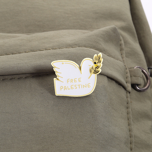 Duif Van Vrede Emaille Pin Witte Vogel Met Olijftak Broche Revers Badge Sieraden Cadeau Voor Vrienden En Kinderen - Product Image 3