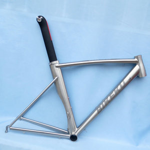 Cadre <span class=keywords><strong>de</strong></span> vélo HFT Titanium ISP Track Cadre <span class=keywords><strong>de</strong></span> vélo à pignon fixe <span class=keywords><strong>Tige</strong></span> <span class=keywords><strong>de</strong></span> <span class=keywords><strong>selle</strong></span> intégrée Cadre TT - Product Image 4