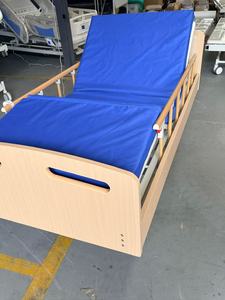 <span class=keywords><strong>Lit</strong></span> électrique en bois massif pour la réadaptation des personnes âgées - Product Image 5