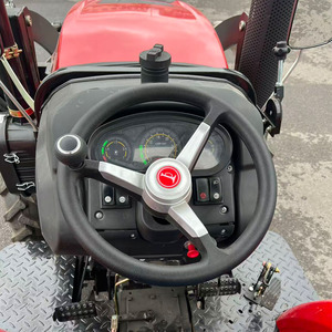 รถแทรกเตอร์อเนกประสงค์ดีเซลขับเคลื่อน 4 ล้อ 4x4 พร้อมเครื่องยนต์ EPA  แบบมีที่ตักดินและหลังขุด - Product Image 2