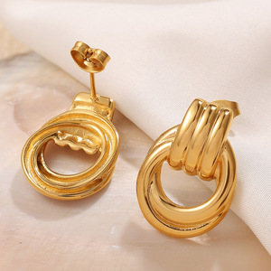 Pendientes geométricos con diseño de hilo irregular dorado para mujer, joyería de moda - Product Image 3