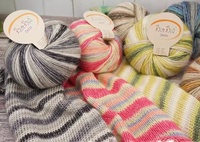 Wholesale Combed Cotton Fancy Yarn for Hand Knitting Crochet Sweaters Scarf Super Soft Acrylic Blended Cotton Yarn