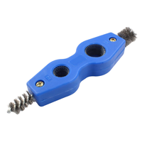 Brosse 4-en-1 pour nettoyer les bornes de batterie de voiture, outil de récurage en fil d'acier pour le nettoyage anti-corrosion des bornes de batterie automobile