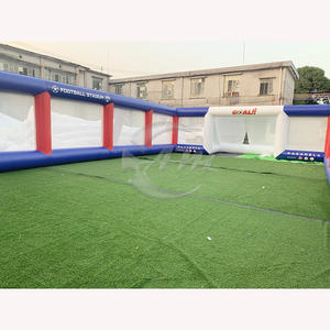 Terrain de football gonflable de qualité commerciale avec château de sport de but de football de savon pour des jeux amusants - Product Image 6