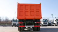 Sinotruk HOHAN NX 8X4 camion à benne basculante 371HP/420HP/40Ton/60Ton capacité tout neuf avec moteur Yuchai à direction droite Offre Spéciale Sénégal
