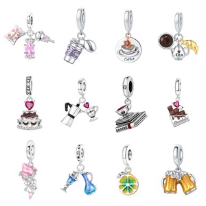 ดีไซน์ดั้งเดิม จี้ทองแดงเคลือบเงาสำหรับผู้หญิง แฟชั่นเครื่องประดับ DIY สร้อยข้อมือ ขายส่ง - Product Image 1