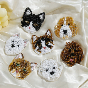 ボヘミアンスタイル 手作りビーズ ブローチ アクセサリー 猫犬デザイン 卸売 カスタマイズ対応 ホリデーギフトに最適 - Product Image 1