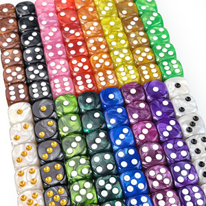 Vente en gros de dés à six faces en acrylique de 16 mm D6 à coins arrondis pour jeux de société, jeux de rôle, soirées KTV, en vrac - Product Image 1