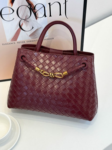 Bolso de Hombro Cruzado de PU para <span class=keywords><strong>Hombre</strong></span>, Superventas Transfronterizo, Nuevo Estilo 2025, Tejido con Cuerda Metálica, Portátil, Textura de Alta Gama, para Viaje - Product Image 1