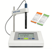 Conductimètre de paillasse FiveEasy FE38-Standard avec une précision de 0,5 % pour les tests de qualité de l'eau et l'analyse en laboratoire