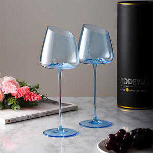 Vente en gros Verres en cristal de luxe Verres à <span class=keywords><strong>vin</strong></span> bleu <span class=keywords><strong>Verre</strong></span> à champagne pour restaurant bar mariage - Product Image 3