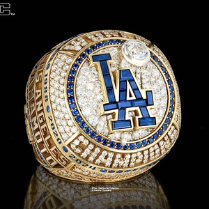 Bague personnalisable du Championnat du Monde de Baseball des Dodgers de Los Angeles 2025, Bague de Tournoi de Baseball du Lycée, en Alliage et Pierre Naturelle - Product Image 2