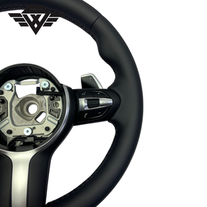 Volant de voiture en cuir véritable personnalisé de luxe pour <span class=keywords><strong>BMW</strong></span> M3 M6 M1 M2 G38 <span class=keywords><strong>CS</strong></span> <span class=keywords><strong>Prix</strong></span> d'usine - Product Image 4