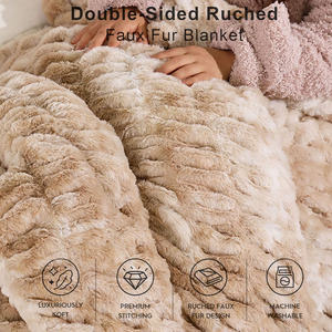 Couverture en fausse fourrure douce OEM/ODM, style européen et américain, tissu doux, couverture <span class=keywords><strong>de</strong></span> <span class=keywords><strong>lit</strong></span> king size personnalisée - Product Image 3