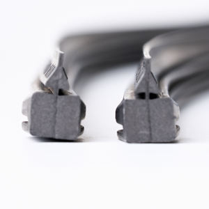 Para un Calidad Superior: Insertos de Repuesto de Goma Natural para Limpiaparabrisas Híbridos de 18 Pulgadas para Hilux, Hiace y Coches Europeos con Recubrimiento de Grafito - Product Image 3