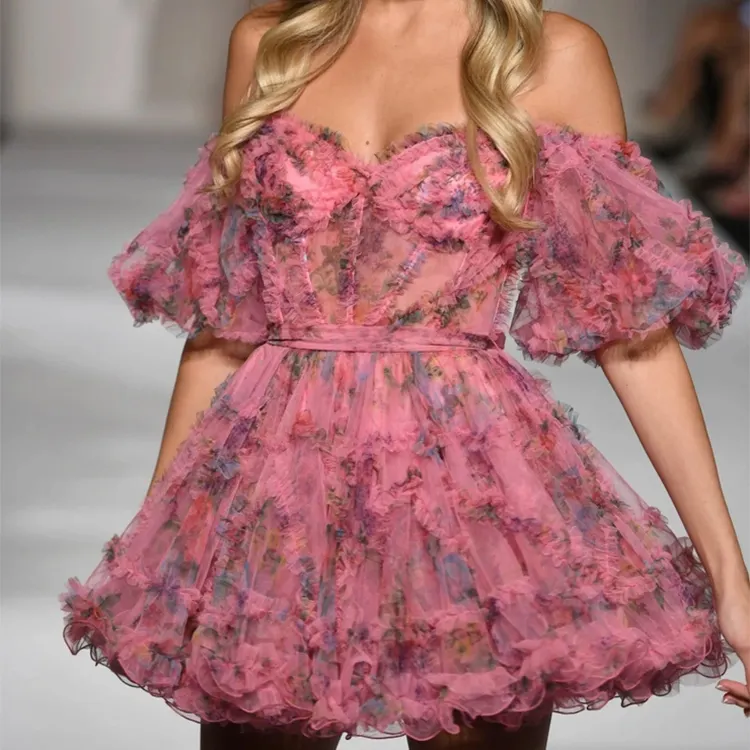 Mode dames Tulle à plusieurs niveaux robe de soirée courte robe sans bretelles robes de retour femmes robes décontractées florales