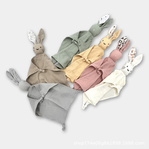 Vente chaude tricoté crêpe lapin bébé dormir <span class=keywords><strong>apaisant</strong></span> mouchoir dessin animé tissu gaze bébé <span class=keywords><strong>apaisant</strong></span> serviette <span class=keywords><strong>lit</strong></span> - Product Image 2