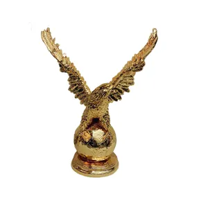 hot sell style resin craft statues office Home decoration animal statues golden eagle sculptures