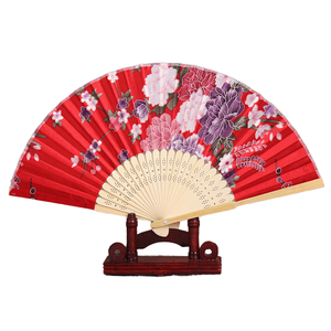Abanico de Mano de Bambú Pintado Personalizado al por Mayor, Abanico Plegable de Seda de Colores con Diseño Floral, Abanico Clásico para Regalo con Impresión - Product Image 1